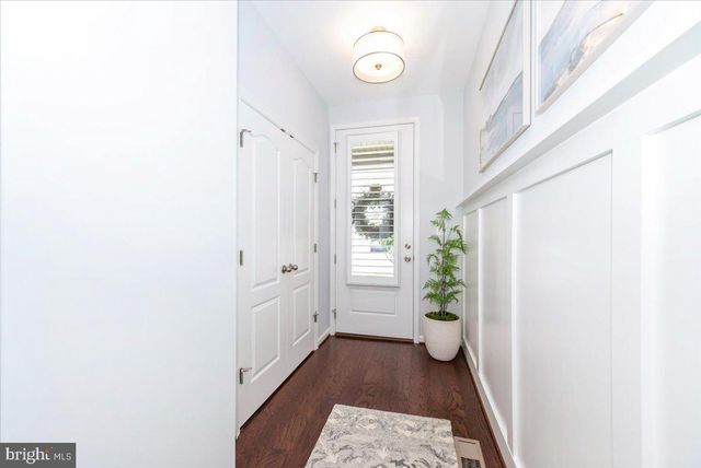 1212 PENNINGTON DR, Brunswick, MD 21716