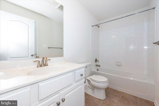1212 PENNINGTON DR, Brunswick, MD 21716