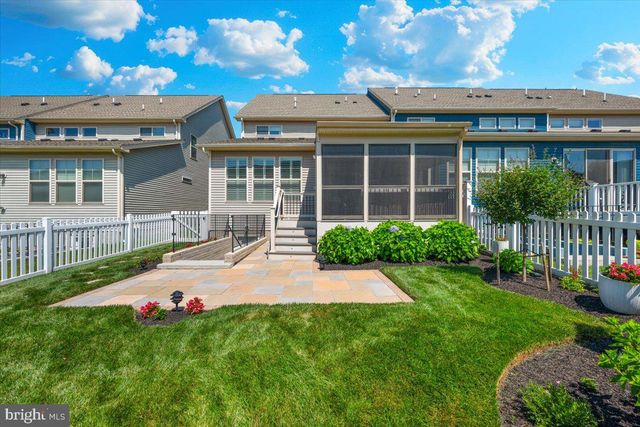 1212 PENNINGTON DR, Brunswick, MD 21716