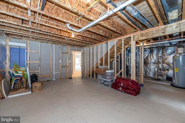 1212 PENNINGTON DR, Brunswick, MD 21716