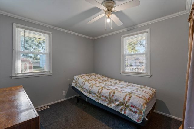 2035 E LaSalle Avenue, Mishawaka, IN 46545