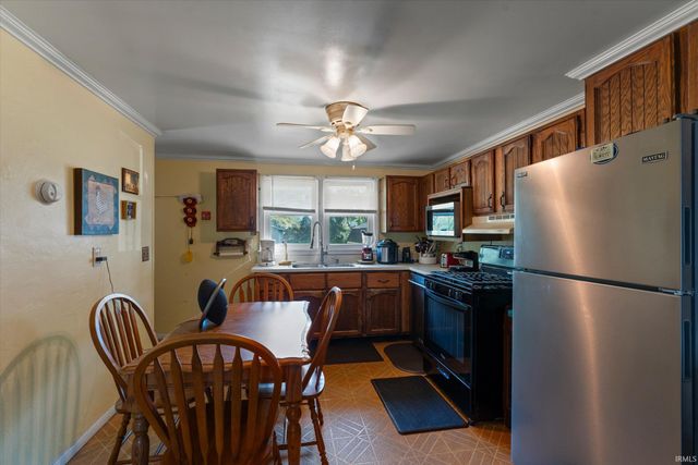 2035 E LaSalle Avenue, Mishawaka, IN 46545