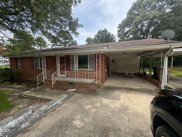 9729 Clayton Boulevard, Clayton, NC 27520