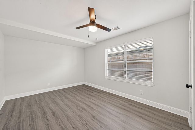 4729 Paradise Lane, Houston, TX 77048