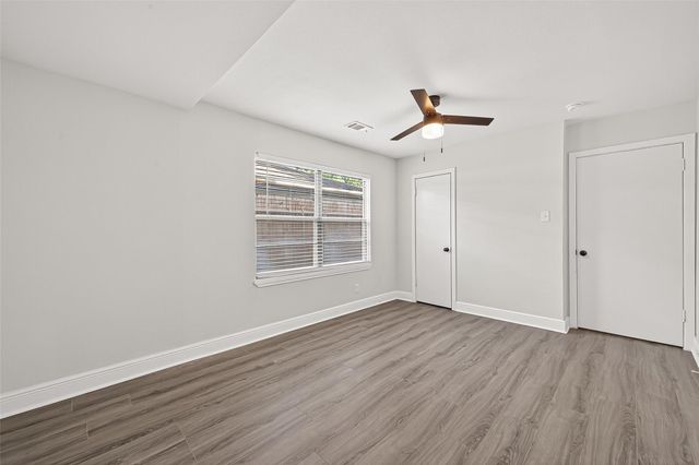 4729 Paradise Lane, Houston, TX 77048