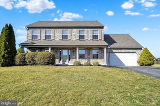 3014 BITTERNUT BLVD, York, PA 17404