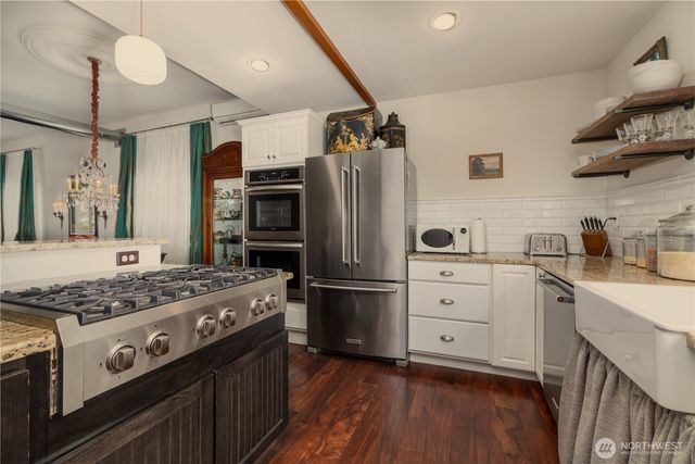 306 N G, Tacoma, WA 98403