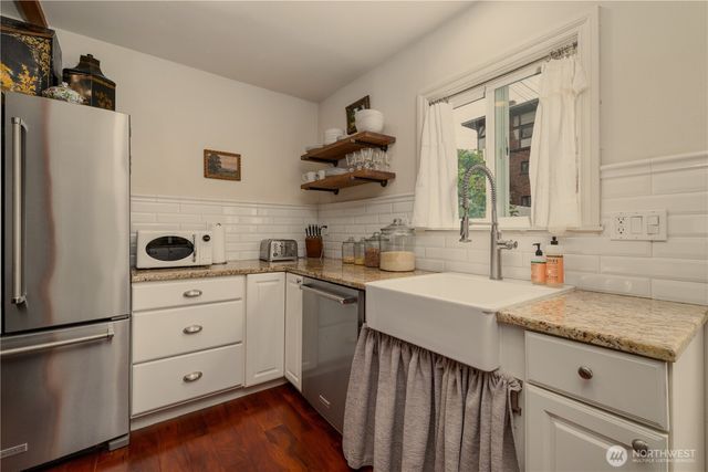 306 N G, Tacoma, WA 98403