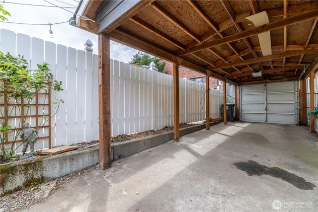306 N G, Tacoma, WA 98403