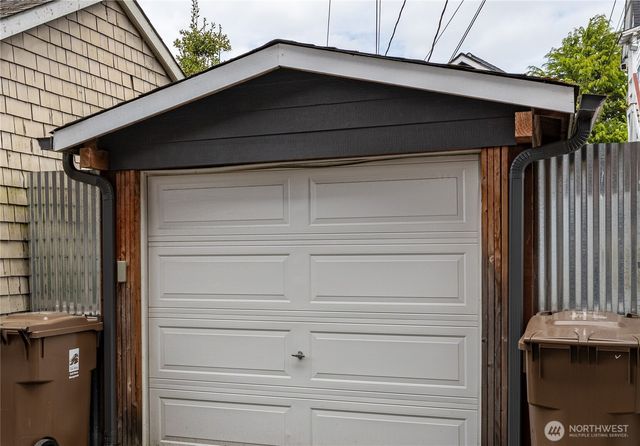 306 N G, Tacoma, WA 98403
