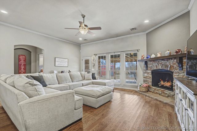 4344 S 245th East Avenue, Broken Arrow, OK 74014