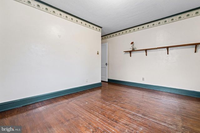 6806 N 10TH ST, Philadelphia, PA 19126