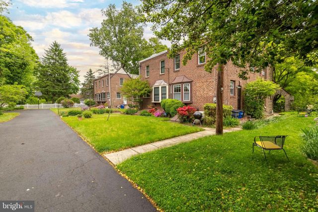 6806 N 10TH ST, Philadelphia, PA 19126