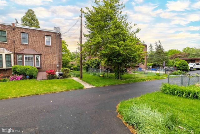 6806 N 10TH ST, Philadelphia, PA 19126