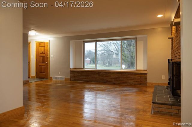 4191 Allen Street, Inkster, MI 48141