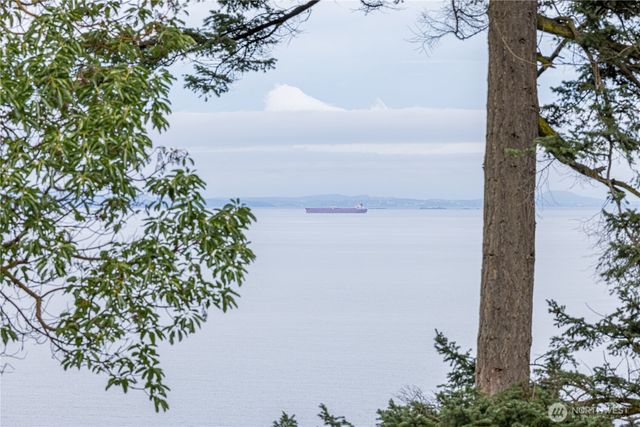 444 Ocean Cove Lane, Port Angeles, WA 98363