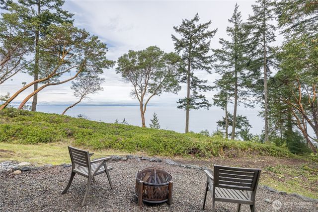 444 Ocean Cove Lane, Port Angeles, WA 98363