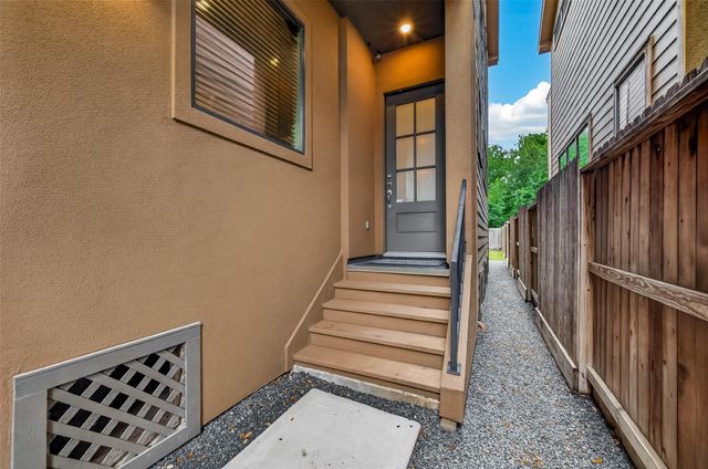 4616 Cornish Street, Houston, TX 77007
