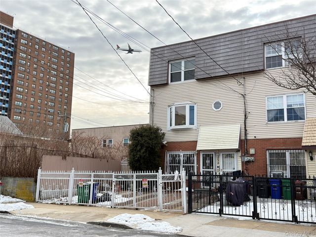 2076 Caesar Place, Bronx, NY 10473