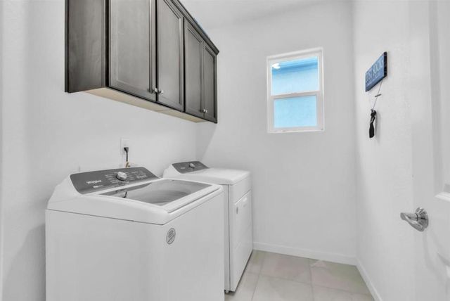 1618 Aleppo Lane, Sacramento, CA 95834