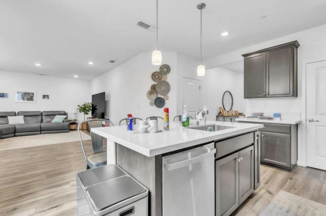 1618 Aleppo Lane, Sacramento, CA 95834