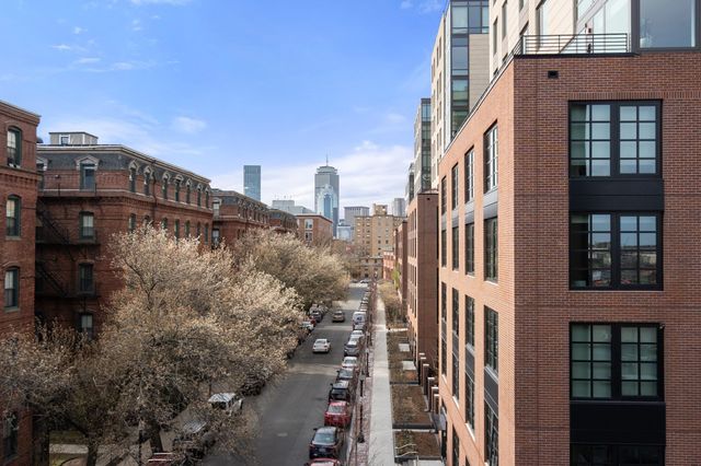 595 Albany Street 502, Boston, MA 02118