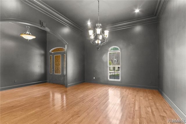 2710 Beacon Hill, Tuscaloosa, AL 35406