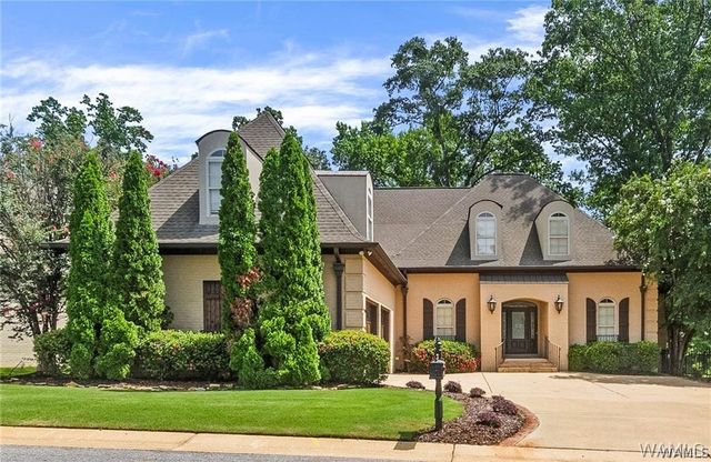 2710 Beacon Hill, Tuscaloosa, AL 35406