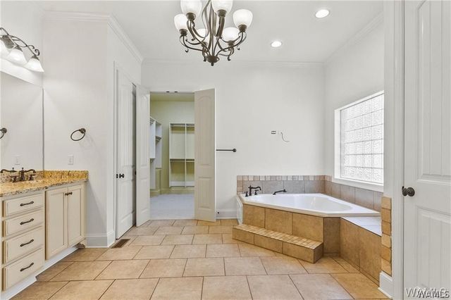 2710 Beacon Hill, Tuscaloosa, AL 35406