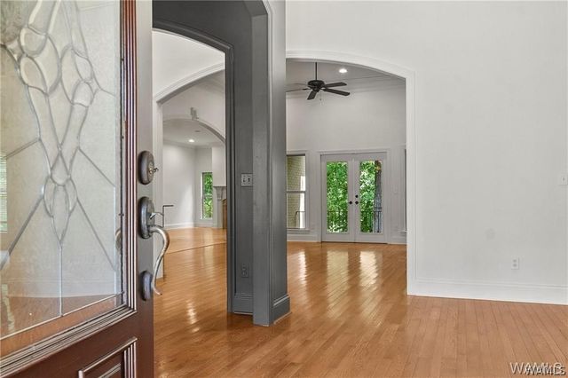 2710 Beacon Hill, Tuscaloosa, AL 35406