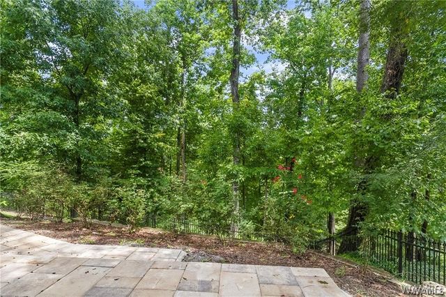 2710 Beacon Hill, Tuscaloosa, AL 35406