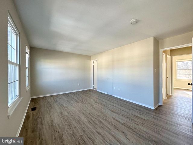 402 CAROUSEL CT, Gaithersburg, MD 20877