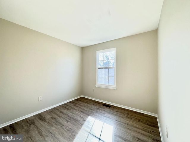 402 CAROUSEL CT, Gaithersburg, MD 20877