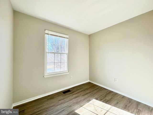 402 CAROUSEL CT, Gaithersburg, MD 20877