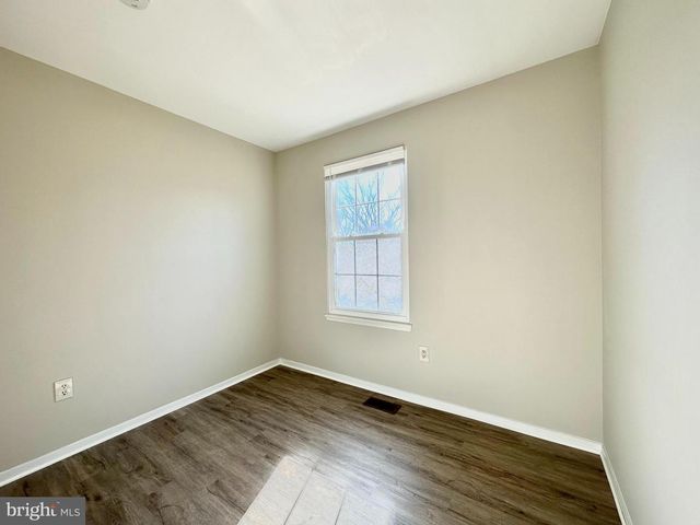 402 CAROUSEL CT, Gaithersburg, MD 20877