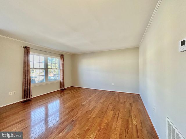 402 CAROUSEL CT, Gaithersburg, MD 20877