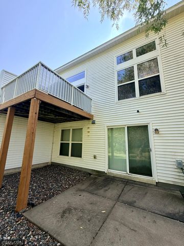 15392 Farnham Avenue N, Hugo, MN 55038