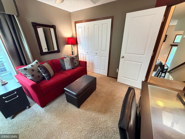 15392 Farnham Avenue N, Hugo, MN 55038
