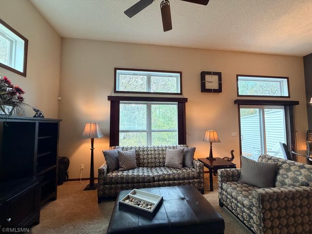 15392 Farnham Avenue N, Hugo, MN 55038