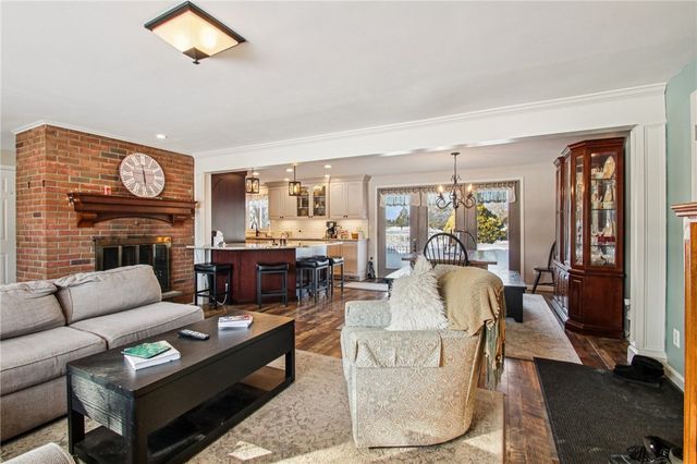 1658 Schlegel Road, Webster, NY 14580