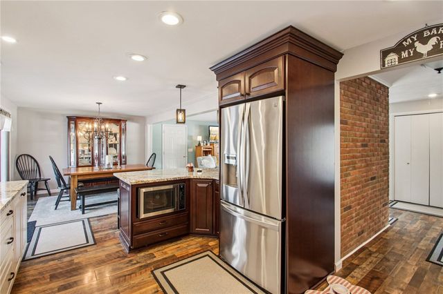 1658 Schlegel Road, Webster, NY 14580