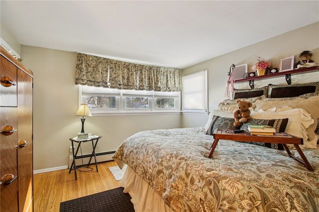 1658 Schlegel Road, Webster, NY 14580