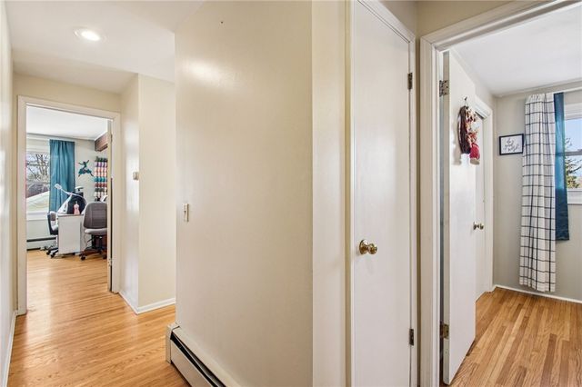 1658 Schlegel Road, Webster, NY 14580