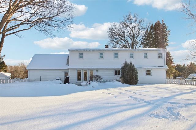 1658 Schlegel Road, Webster, NY 14580