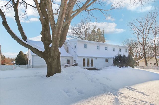 1658 Schlegel Road, Webster, NY 14580