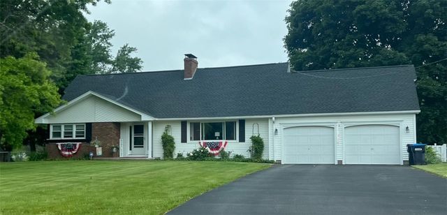 1658 Schlegel Road, Webster, NY 14580