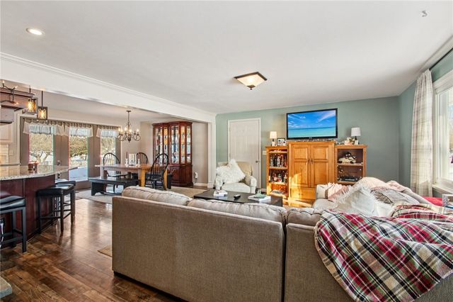 1658 Schlegel Road, Webster, NY 14580