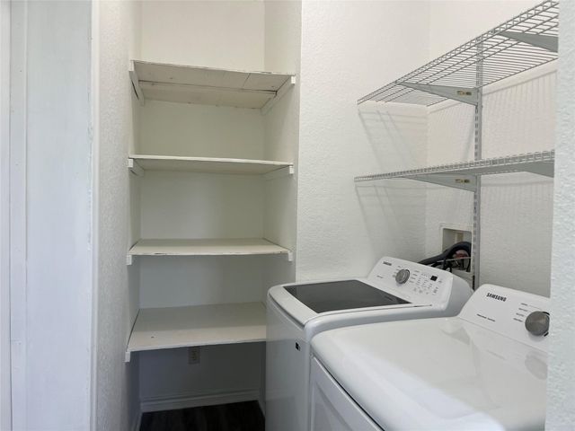 330 Grandview DR, San Marcos, TX 78666