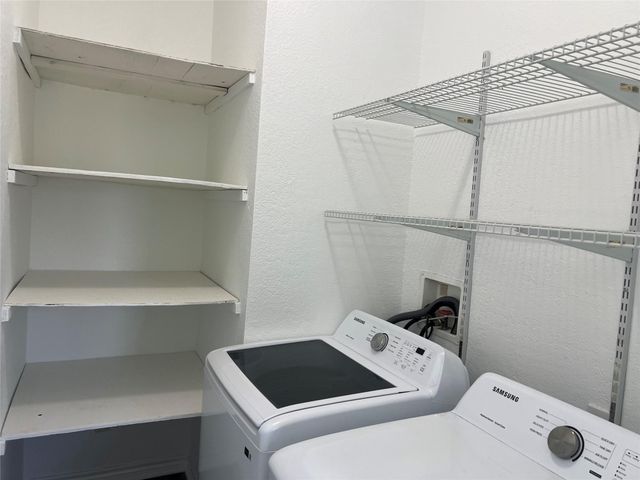 330 Grandview DR, San Marcos, TX 78666
