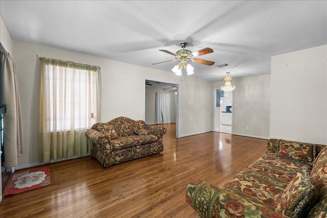 7527 Vista Verde Street, Houston, TX 77087
